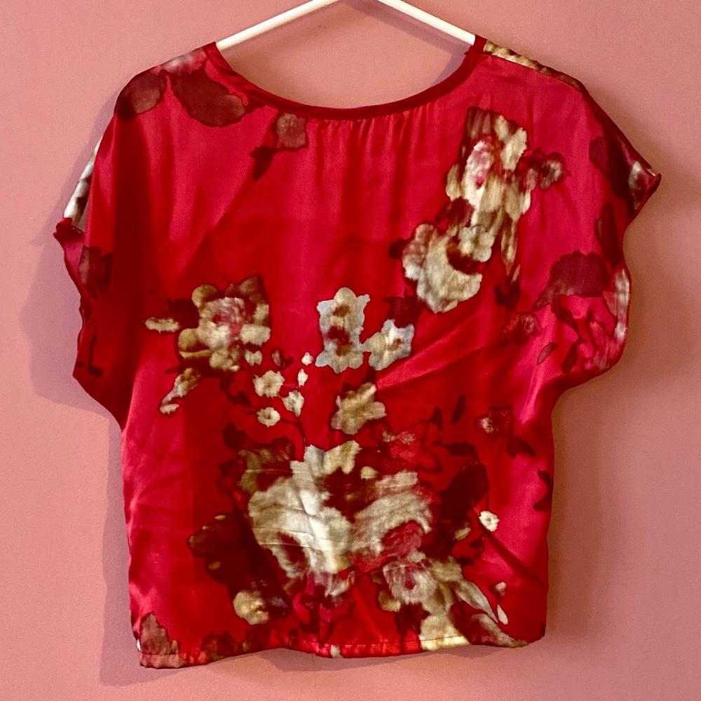 Allison Wonderland Silky Top - Picture 5 of 6